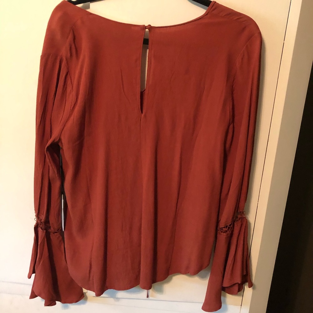 Blouse - Picture 2 of 2